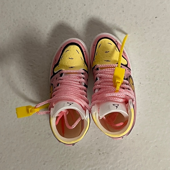 Designer Overalls Bucket Hat 3 Piece Sneaker Outfit Set For Labubu Pink - Picture 7 of 8